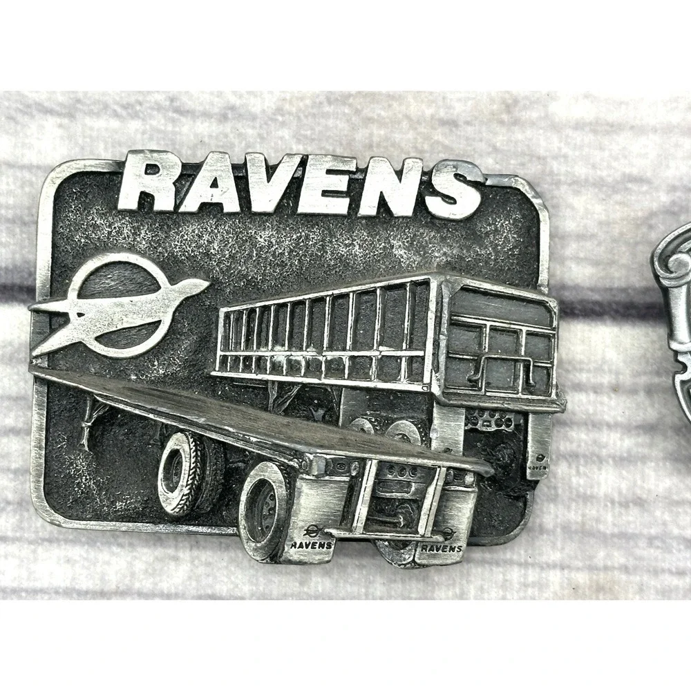 VINTAGE BERGAMOT TRUCKING BELT BUCKLES - RAVENS 1982 BRASS / INTERNATIONAL‎ 1988
